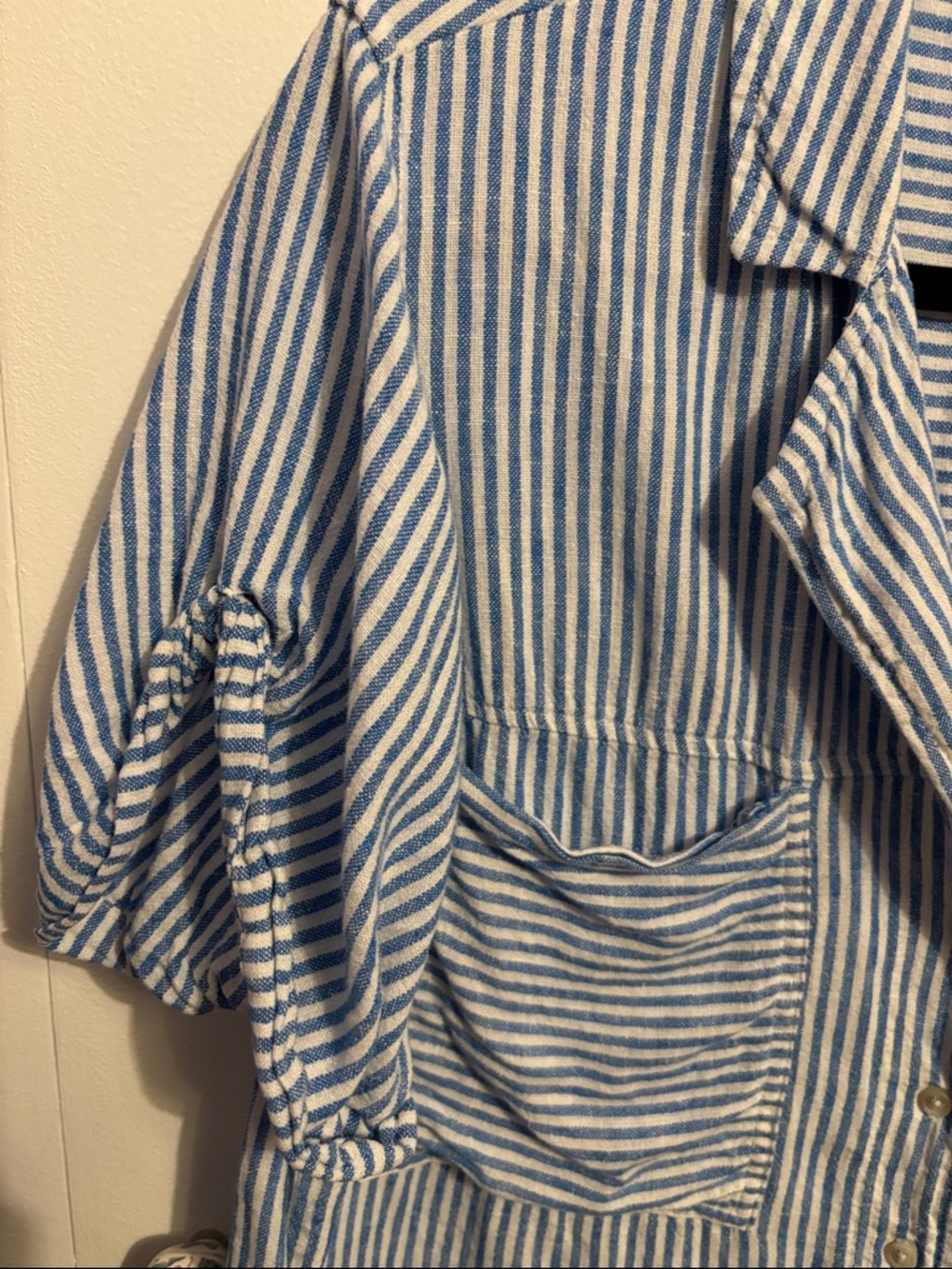 Universal Thread Blue and White Striped Button-Front Shirt - Picture 5 of 7